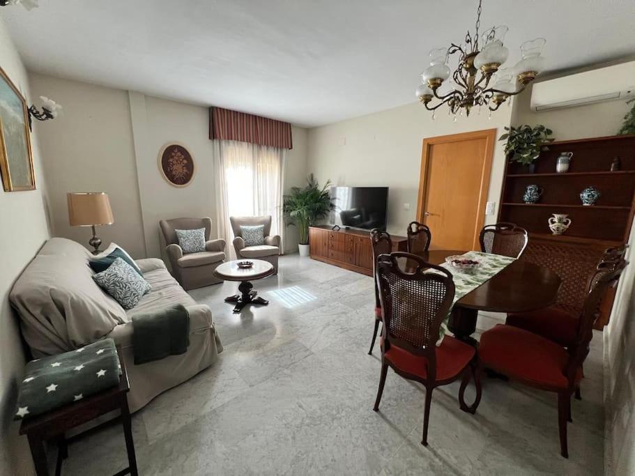 Apartamento Enriqueta Lozano กรานาดา ภายนอก รูปภาพ